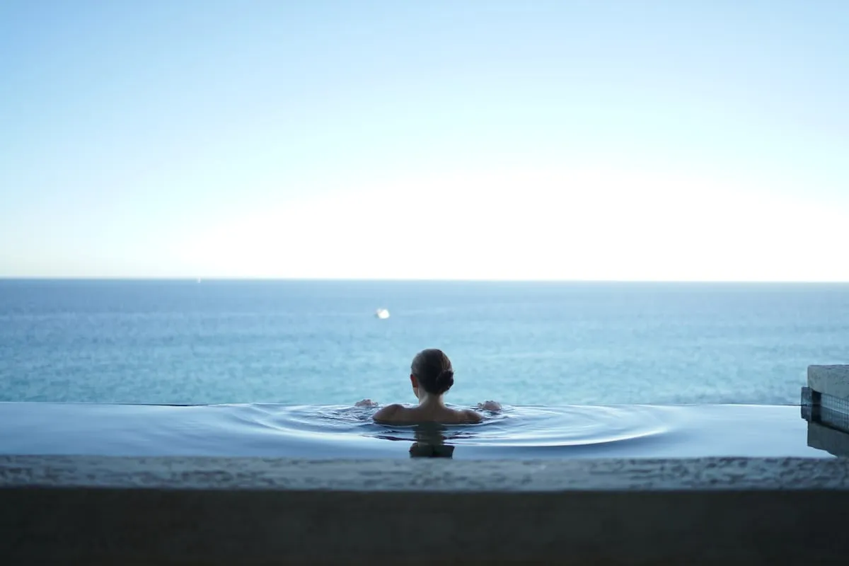 Infinity pool overlooking the sea